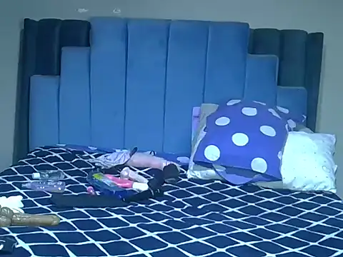 melanin moon online show from July 20, 12:03 am