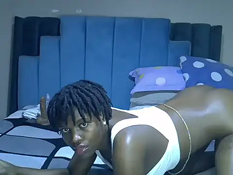 melanin moon online show from July 29, 11:19 am