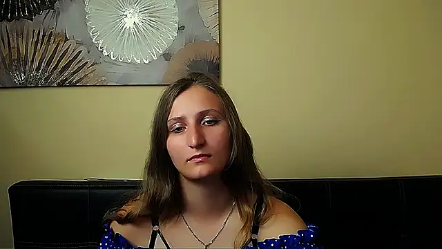 Jenny smille  online show from June 26, 5:56 am