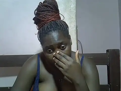 Horny-quen online show from June 5, 6:42 am