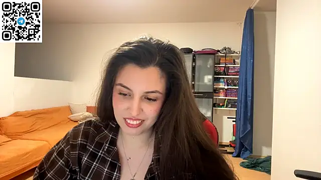 Snapshot of SweetFenomen67 chatting on May 20, 9:21 pm SweetFenomen67 online show from May 20, 9:21 pm