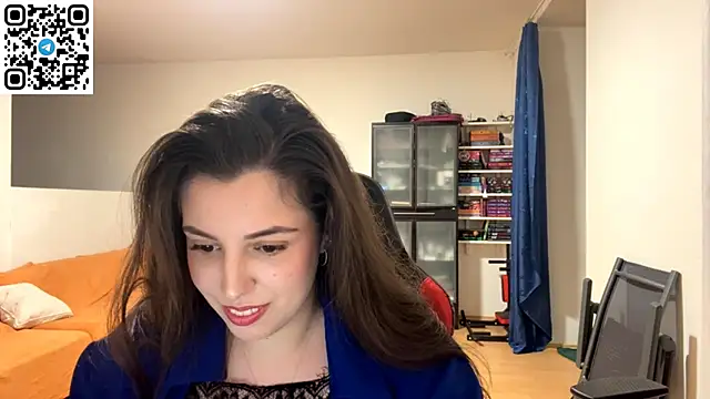 Snapshot of SweetFenomen67 chatting on May 24, 7:08 pm SweetFenomen67 online show from May 24, 7:08 pm