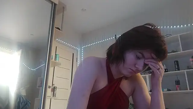Snapshot of Ewayderbe chatting on June 15, 8:05 am Ewayderbe online show from June 15, 8:05 am