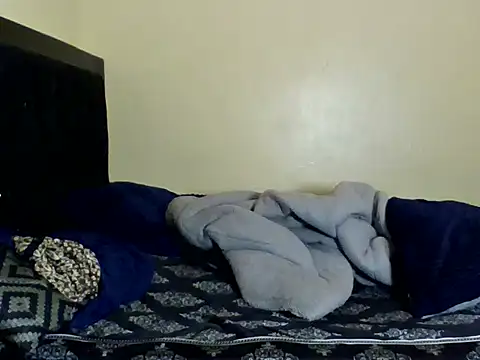Snapshot of camila_lorah chatting on May 26, 8:10 am camila lorah online show from May 26, 8:10 am