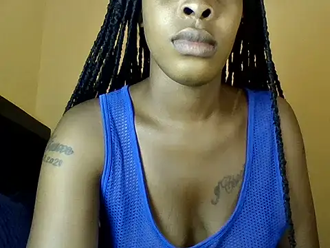 Snapshot of camila_lorah chatting on June 11, 2:15 pm camila lorah online show from June 11, 2:15 pm