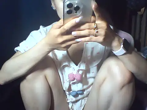 -Kina-a online show from May 21, 10:33 am
