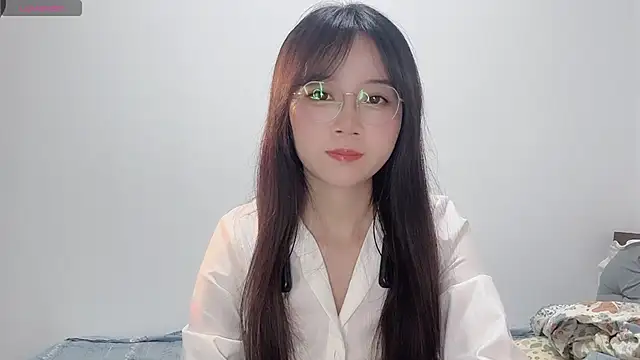 Snapshot of 77-Vicky chatting on June 8, 1:20 am 77-Vicky online show from June 8, 1:20 am