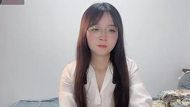 Snapshot of 77-Vicky chatting on June 8, 1:28 am 77-Vicky online show from June 8, 1:28 am