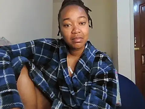 Snapshot of atara_seren chatting on June 5, 7:03 am atara seren online show from June 5, 7:03 am
