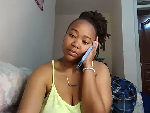 Snapshot of atara_seren chatting on June 7, 9:57 am atara seren online show from June 7, 9:57 am
