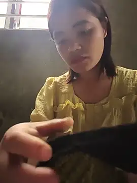 Snapshot of Emma-sin chatting on June 4, 1:22 am Emma-sin online show from June 4, 1:22 am