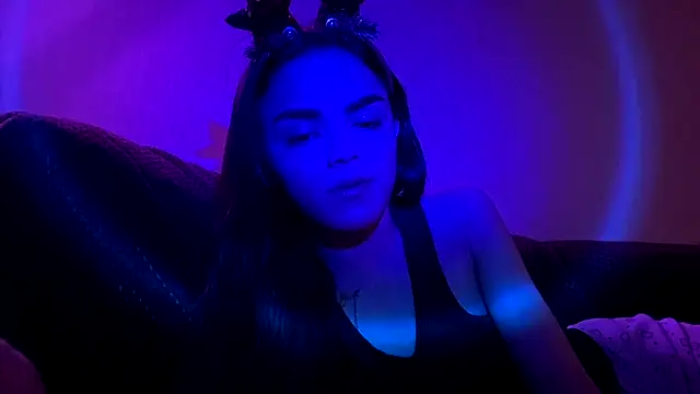 MarlyJess online show from June 16, 8:33 pm