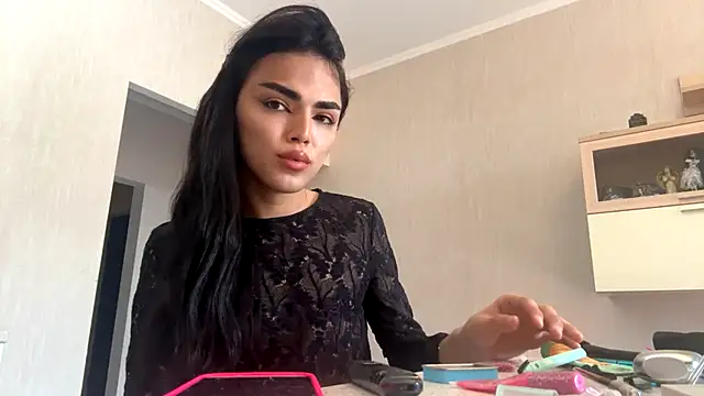 MarlyJess online show from June 23, 1:20 pm