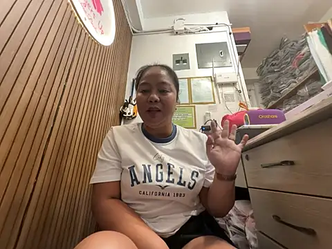 asian milfpinay online show from July 6, 6:32 am