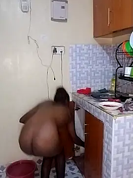 Cutessie online show from May 19, 1:28 pm