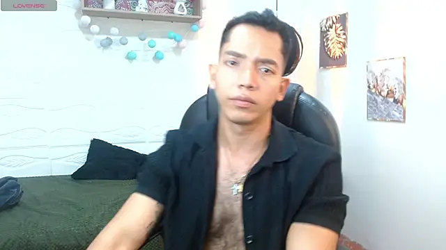 Snapshot of paul_cros chatting on June 4, 11:16 am paul cros online show from June 4, 11:16 am