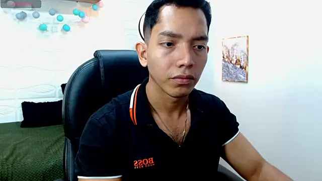 Snapshot of paul_cros chatting on June 5, 11:16 am paul cros online show from June 5, 11:16 am