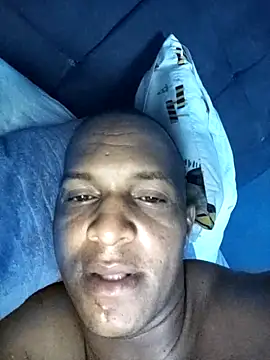 luis391986 online show from June 16, 1:19 am