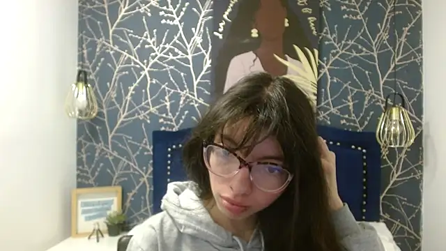 Allyshon  online show from May 30, 8:28 pm