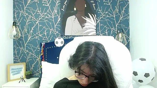 Allyshon  online show from June 11, 8:07 pm