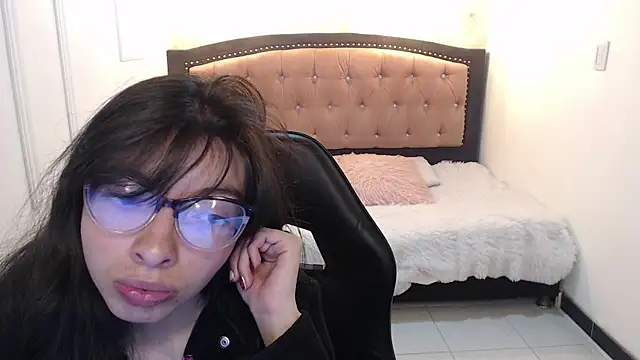 Allyshon  online show from July 21, 7:49 pm