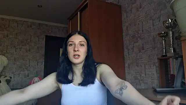 Snapshot of MoroseViki chatting on May 22, 1:17 pm MoroseViki online show from May 22, 1:17 pm