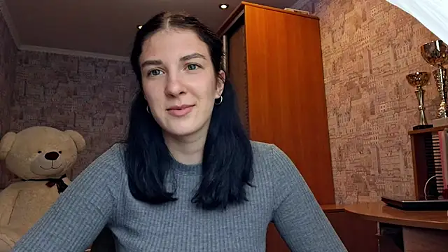 Snapshot of MoroseViki chatting on May 27, 2:25 pm MoroseViki online show from May 27, 2:25 pm