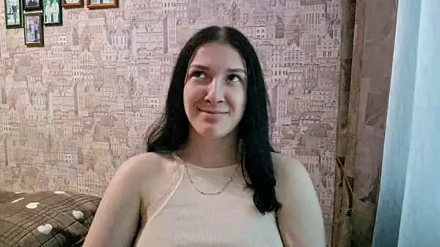 Snapshot of MoroseViki chatting on June 15, 4:42 pm MoroseViki online show from June 15, 4:42 pm