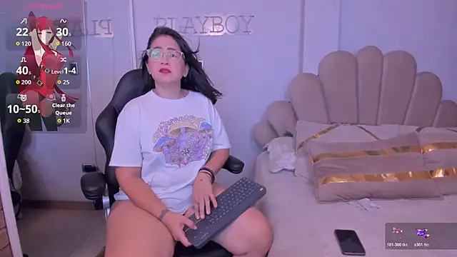 AlissBluumm online show from July 22, 4:54 pm