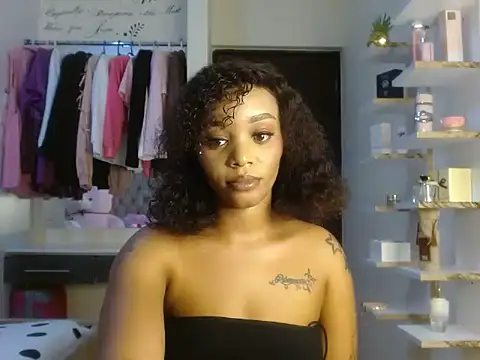 Snapshot of Sexy_Babydoll221 chatting on June 8, 1:28 am Sexy Babydoll221 online show from June 8, 1:28 am