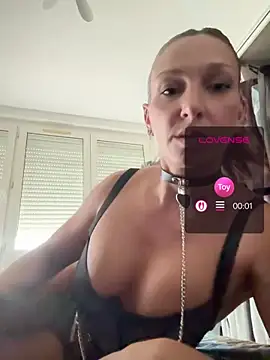 chiara-loveandlife online show from June 4, 8:53 am