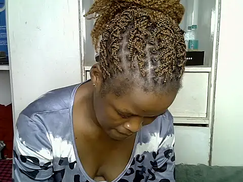 Pinky lina1 online show from June 4, 9:32 pm