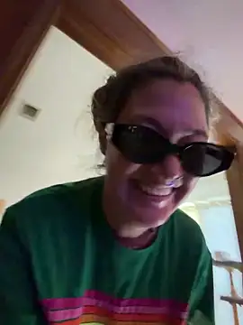 Snapshot of tWerKinGirl36 chatting on June 28, 1:17 pm tWerKinGirl36 online show from June 28, 1:17 pm