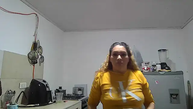 Layla-Astrum online show from June 8, 2:34 am