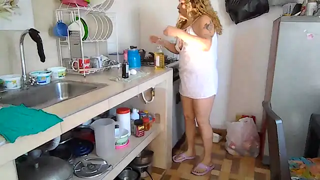 Layla-Astrum online show from July 11, 1:47 pm