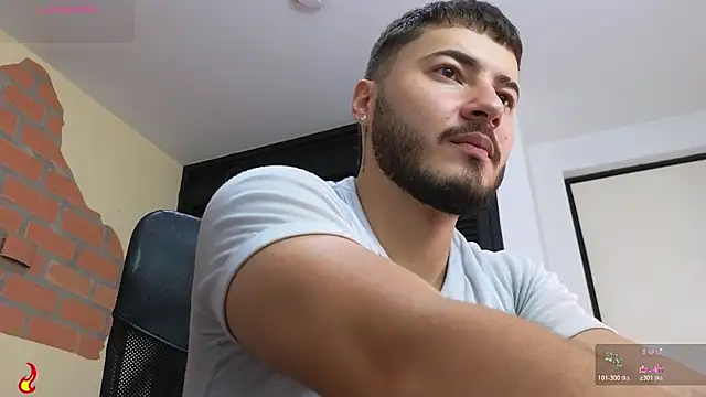 Brandon 01 online show from June 16, 8:00 pm