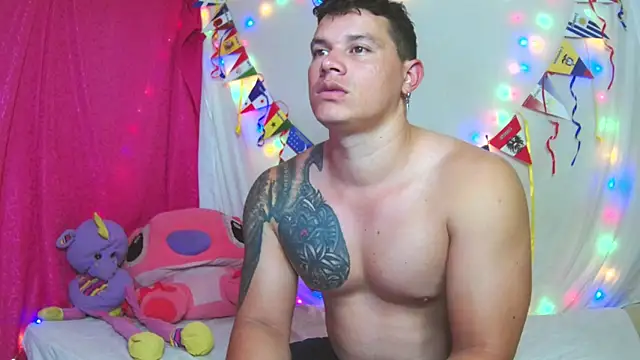  SweetAddiction online show from July 11, 11:39 pm