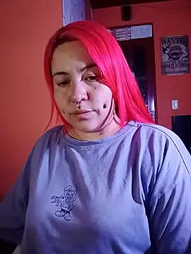 bruja sscarlata online show from July 25, 7:00 pm
