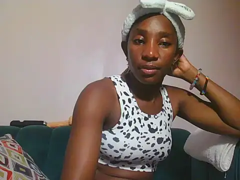 Hornycammy23 online show from June 4, 6:08 am