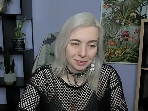 Snapshot of velvetanne chatting on June 3, 6:27 am velvetanne online show from June 3, 6:27 am