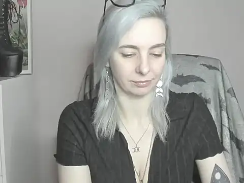 Snapshot of velvetanne chatting on July 22, 6:38 am velvetanne online show from July 22, 6:38 am