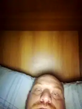 Snapshot of Duro39q chatting on June 17, 9:49 pm Duro39q online show from June 17, 9:49 pm