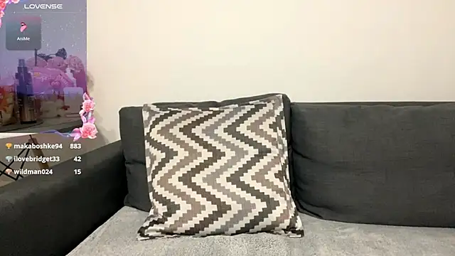 Snapshot of Sofa_crystal chatting on May 25, 10:16 pm Sofa crystal online show from May 25, 10:16 pm