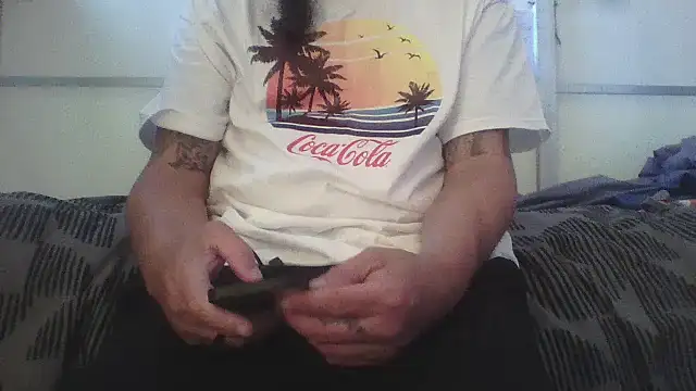 Snapshot of brazybooty92 chatting on June 30, 9:27 pm brazybooty92 online show from June 30, 9:27 pm