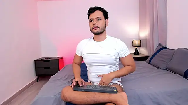Nate tyler1 online show from June 14, 1:03 am