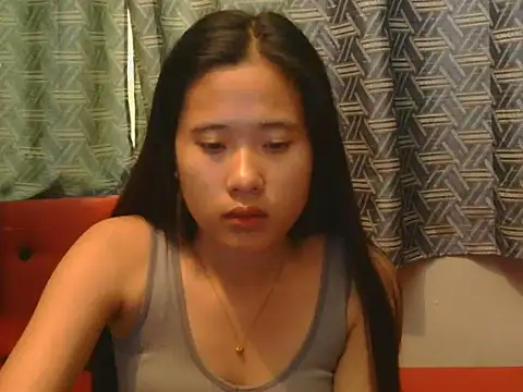 Snapshot of petiteasian_pinaygirl chatting on May 27, 1:57 am petiteasian pinaygirl online show from May 27, 1:57 am