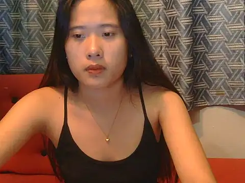 Snapshot of petiteasian_pinaygirl chatting on June 2, 10:45 pm petiteasian pinaygirl online show from June 2, 10:45 pm