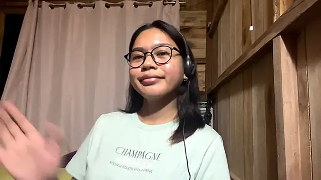 SalleyRoloff online show from June 15, 11:23 am