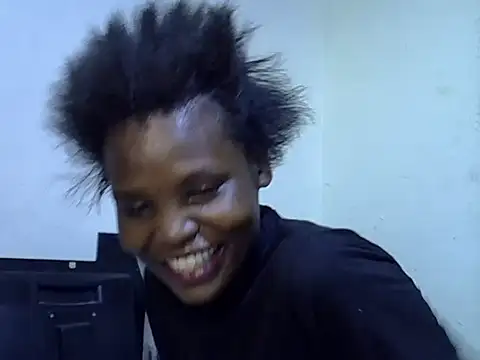 Snapshot of cute_aliyah chatting on May 26, 6:04 pm cute aliyah online show from May 26, 6:04 pm