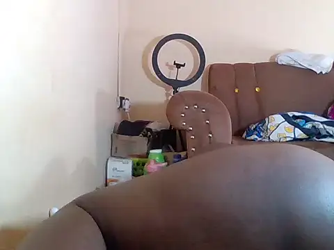 Snapshot of GRACY222 chatting on June 10, 6:34 am GRACY222 online show from June 10, 6:34 am